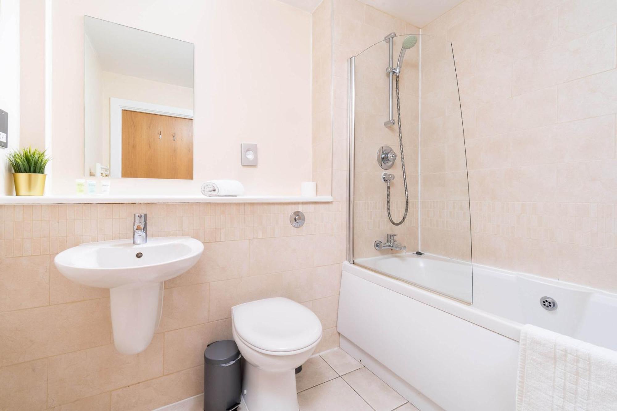 Stylish Birmingham City Centre - 2 Bed - Secure Parking - 5Ac Buitenkant foto