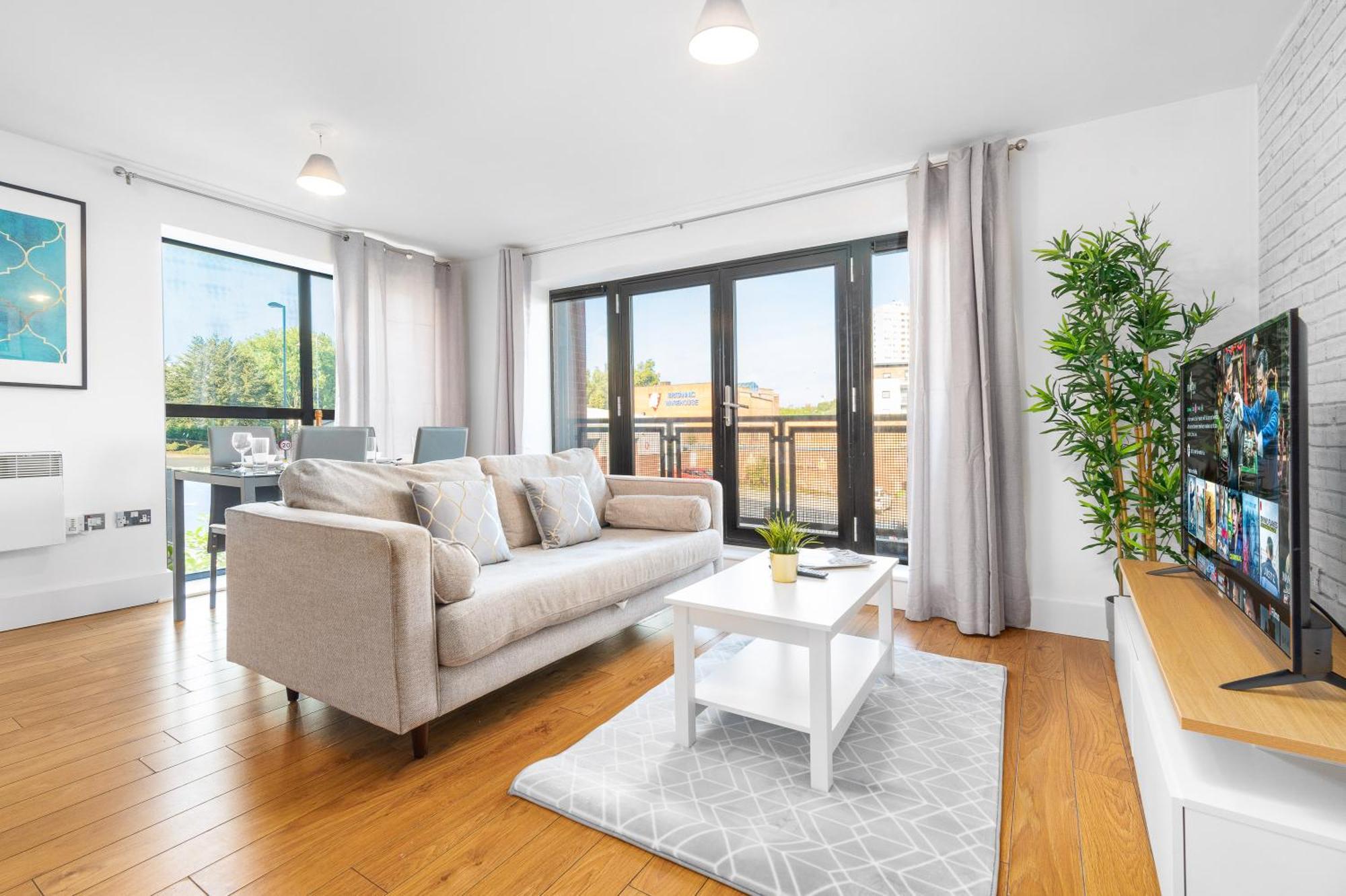Stylish Birmingham City Centre - 2 Bed - Secure Parking - 5Ac Buitenkant foto